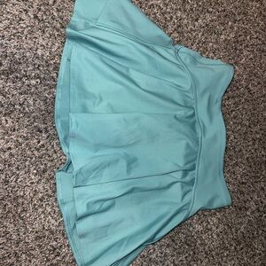 Old Navy Women's Aqua Skorts